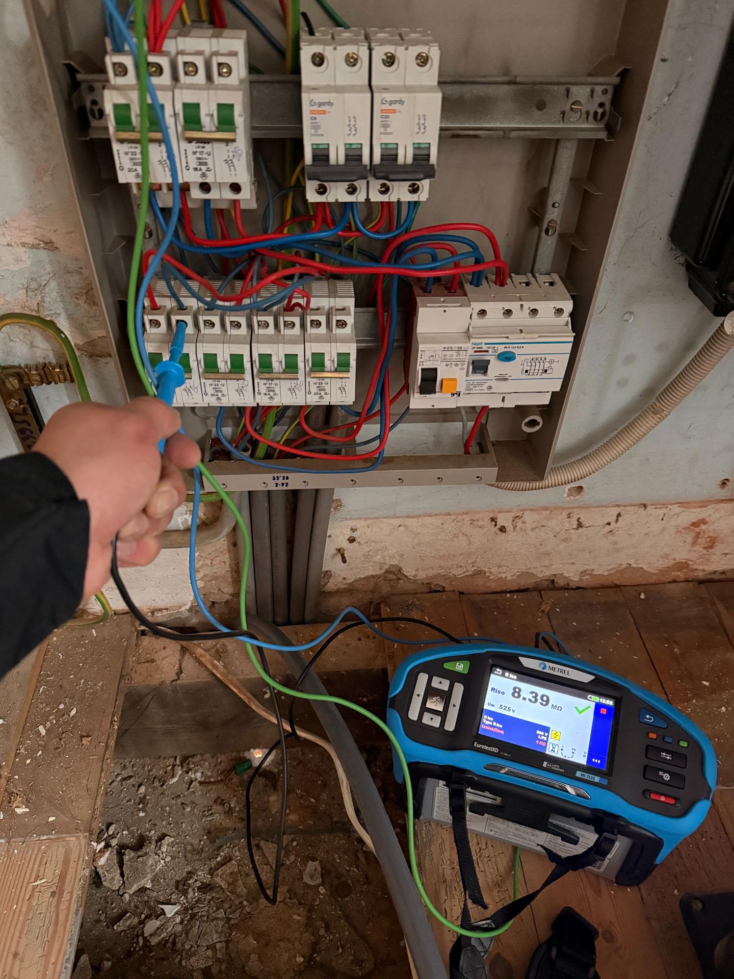Elektriciteitskeuring afgekeurd? Maak je installatie conform | Cuiselec